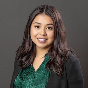 Meet your Posher, Ivonne